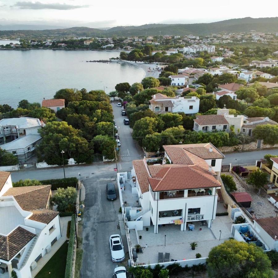 Beach House Ilaria- Smeraldo Apt Apartment Olbia Exterior photo